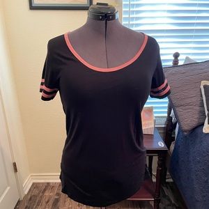 Nwt Lularoe classic tshirt in black with pink varsity stripe